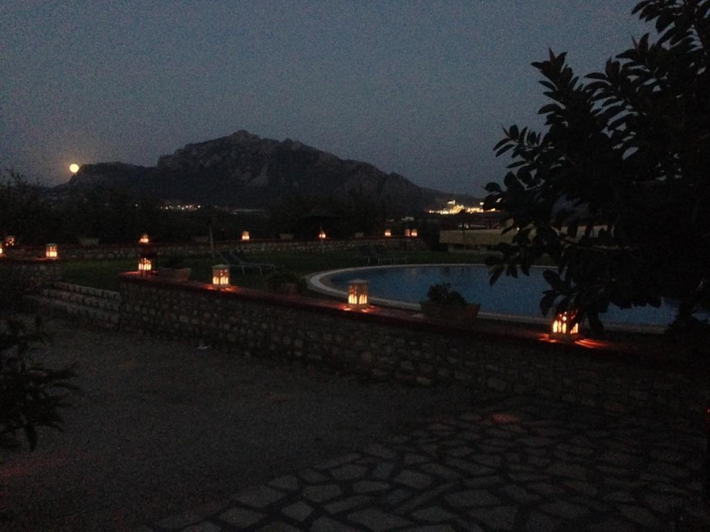 Bed and Breakfast Dar Salima Mornag Екстер'єр фото
